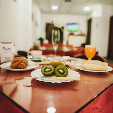 努罗酒店 巴尔巴特